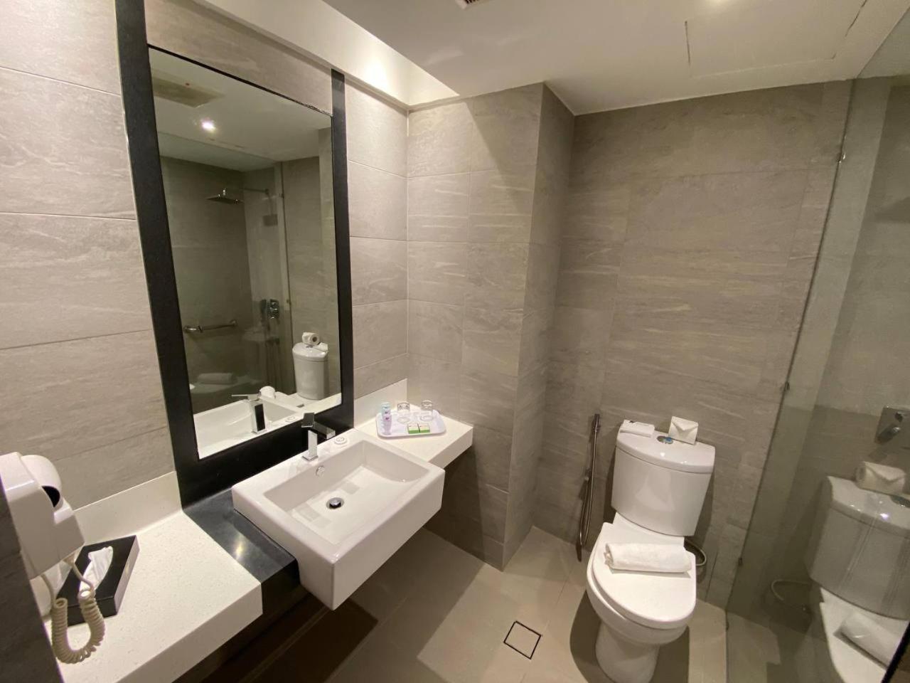 Hotel Maluri