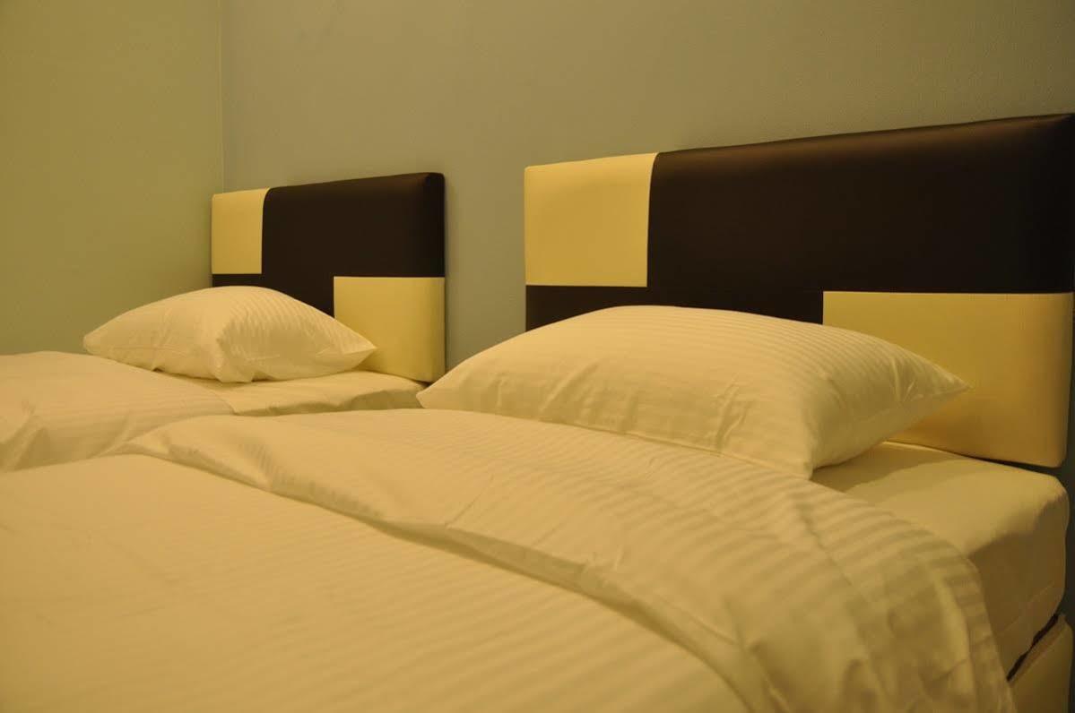 Maluri Hotel
