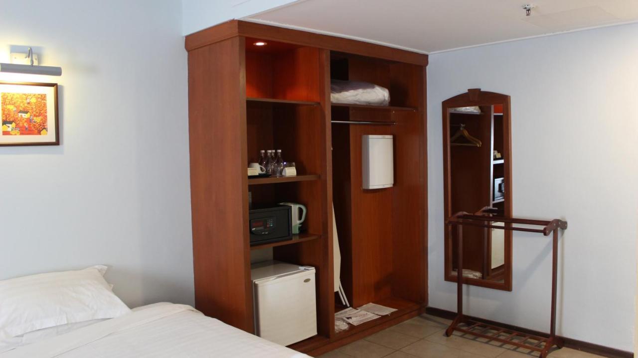 Maluri Hotel